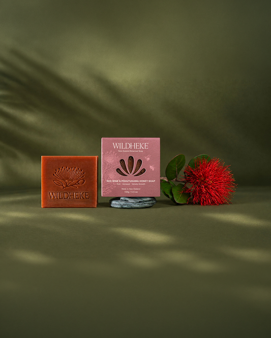 RED WINE & PŌHUTUKAWA HONEY SOAP